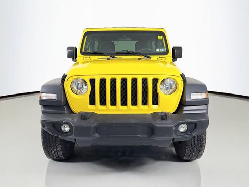 Used 2019 Jeep Wrangler Unlimited Sport S image 2