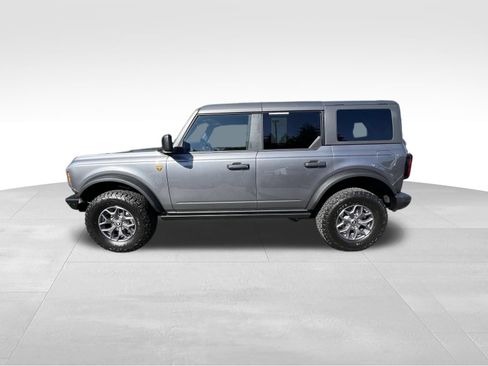 Used 2025 Ford Bronco Badlands AWD/4WD image 9