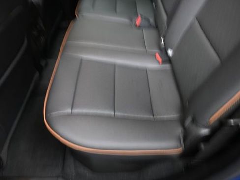 Used 2023 GMC Canyon AT4 w/ AT4 Premium Package image 21