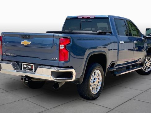 Used 2024 Chevrolet Silverado 2500 LTZ w/ LTZ Texas Edition AWD/4WD image 13