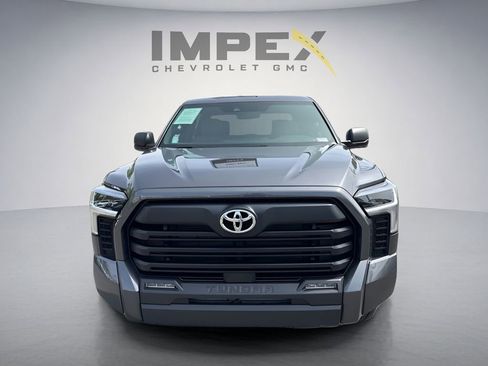 Used 2025 Toyota Tundra SR5 AWD/4WD image 8