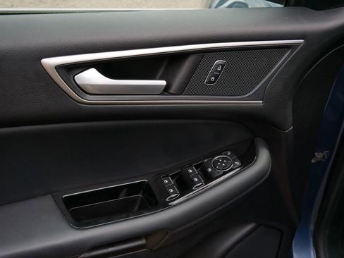 Certified 2019 Ford Edge SEL w/ Equipment Group 201A AWD/4WD image 15