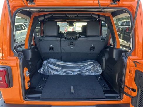 New 2026 Jeep Wrangler Unlimited Rubicon 392 w/ Quick Order Package 27X Moab AWD/4WD image 18