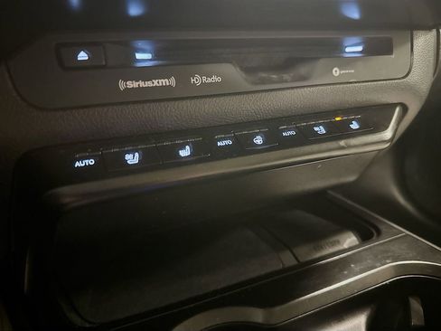 Used 2019 Lexus UX 250h image 24