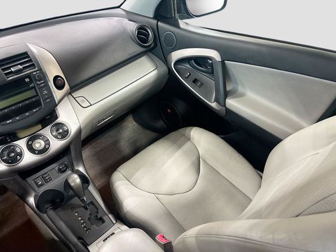 Used 2008 Toyota RAV4 Limited AWD/4WD image 24