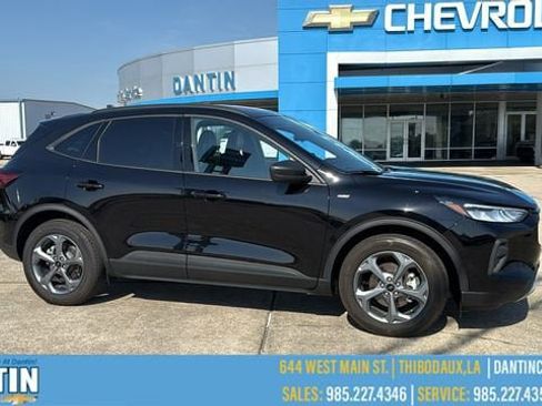 Used 2025 Ford Escape ST-Line FWD image 1