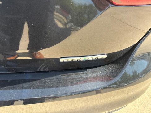 Used 2014 Ford Focus S FWD image 19