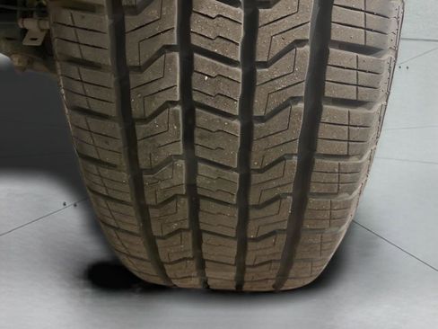 Used 2015 Ford F150 Lariat image 17