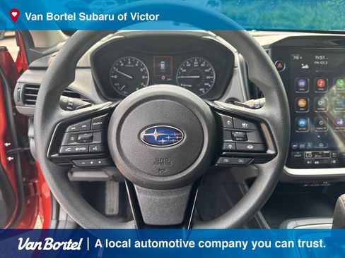 Used 2025 Subaru Crosstrek 2.5i Premium AWD/4WD image 17