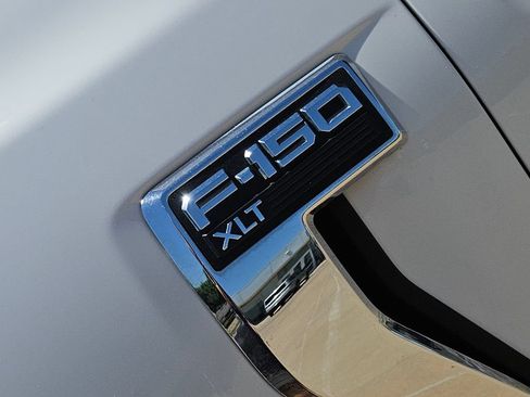 Used 2021 Ford F150 XLT w/ Trailer Tow Package AWD/4WD image 13