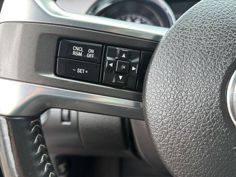 Used 2014 Ford Mustang Premium RWD image 17