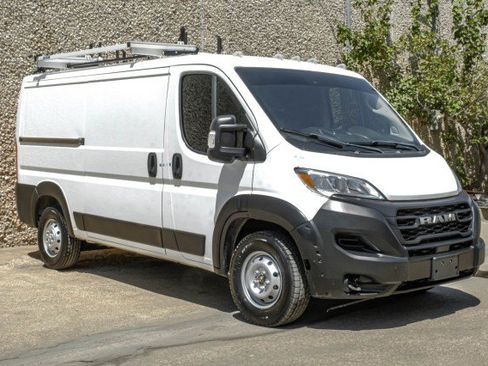 Used 2023 RAM ProMaster 2500 FWD image 8