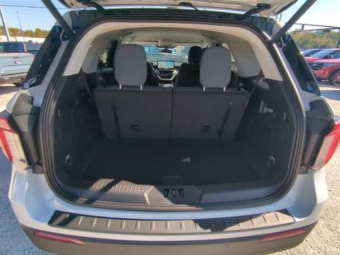 New 2026 Ford Explorer Active image 30