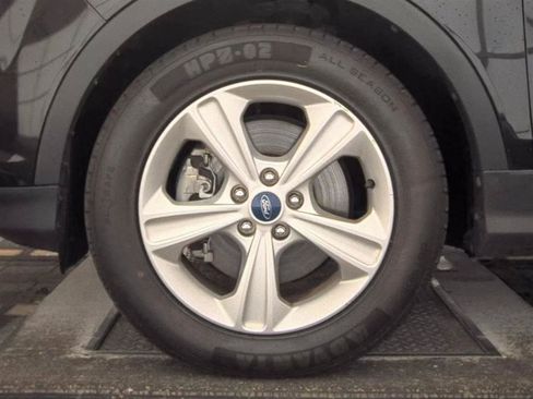 Used 2014 Ford Escape SE FWD image 9