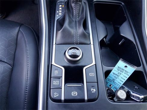 Used 2022 Kia Sorento EX w/ Panoramic Sunroof Package image 26