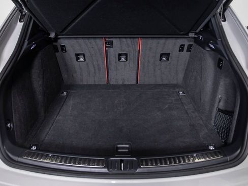 Used 2021 Porsche Macan GTS image 9