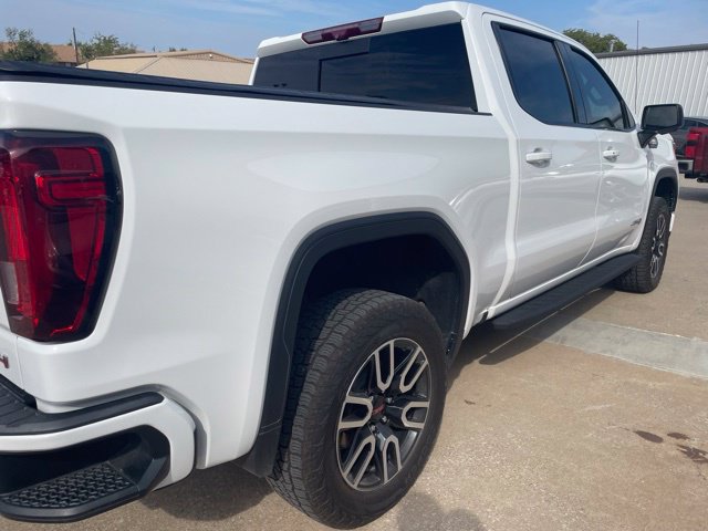 Used 2024 GMC Sierra 1500 AT4 w/ Technology Package AWD/4WD image 4
