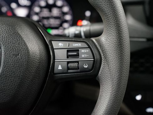 Used 2023 Honda Accord EX image 13