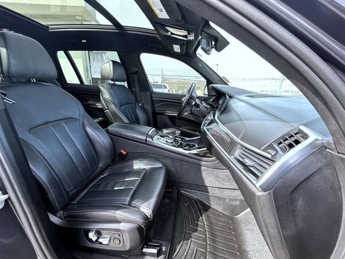 Used 2020 BMW X7 M50i w/ Cold Weather Package AWD/4WD image 16