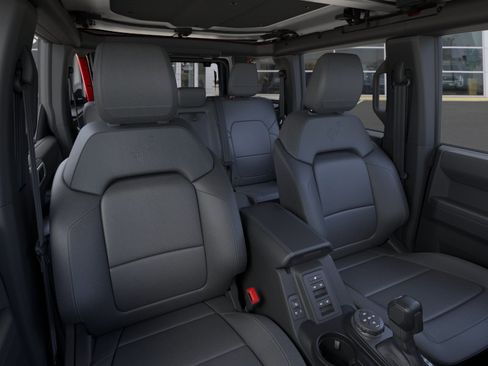 New 2025 Ford Bronco Badlands AWD/4WD image 10