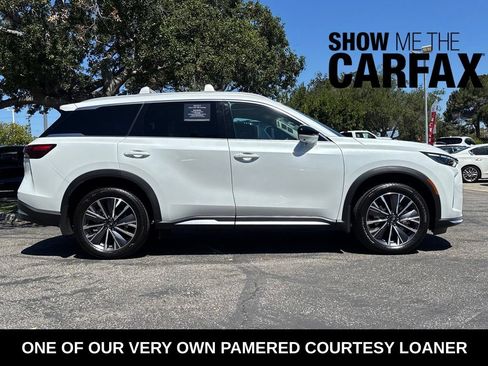 Certified 2026 INFINITI QX60 Luxe w/ Cargo Package FWD image 2