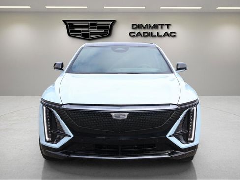 New 2026 Cadillac Lyriq Sport image 8