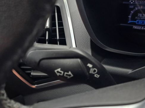 Used 2013 Ford C-MAX Energi SEL FWD image 30