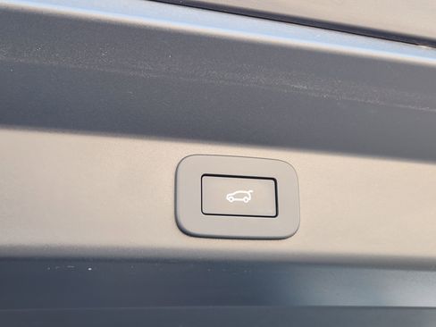 Certified 2024 Land Rover Range Rover Sport SE image 36