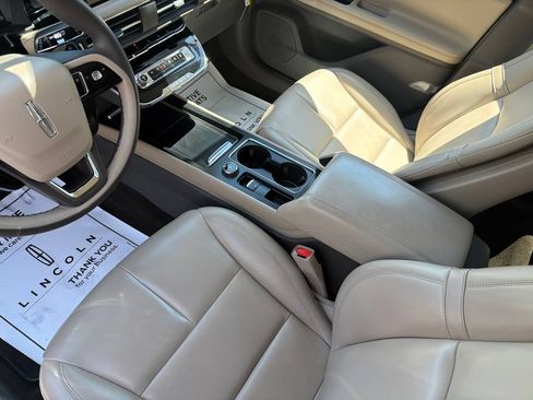Used 2023 Lincoln Corsair FWD image 31