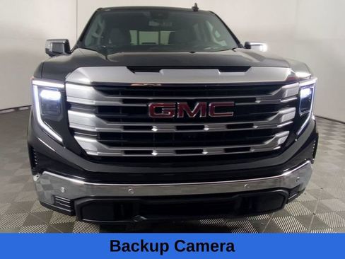 Certified 2025 GMC Sierra 1500 SLE w/ Preferred Package image 8