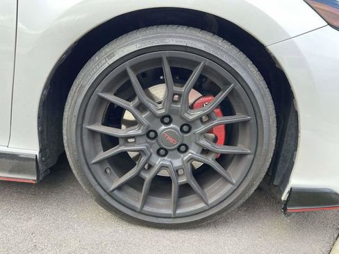 Used 2021 Toyota Camry TRD w/ TRD Package w/JBL Audio image 8