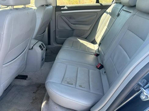 Used 2006 Volkswagen Jetta TDI FWD image 16