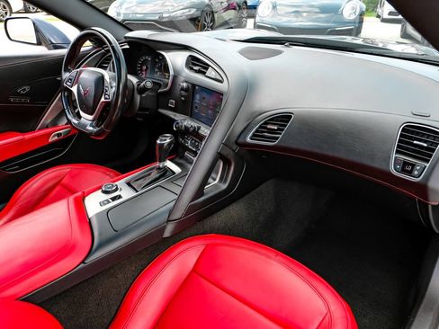 Used 2017 Chevrolet Corvette Grand Sport RWD image 8