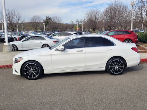 Used 2021 Mercedes-Benz C 300 Sedan image 7