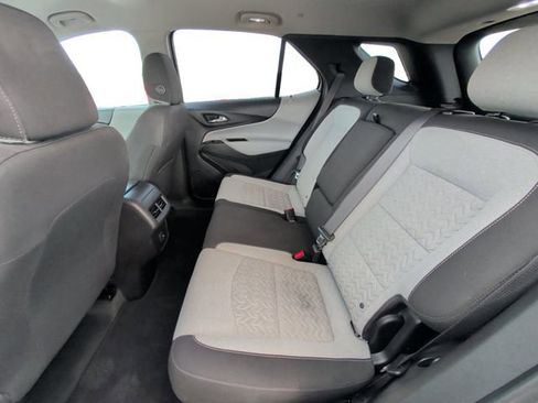 Used 2022 Chevrolet Equinox LT FWD image 13