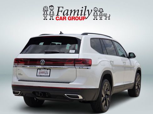 New 2026 Volkswagen Atlas SE FWD image 4