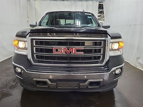 Used 2015 GMC Sierra 1500 SLT w/ SLT Crew Cab Value Package AWD/4WD image 2