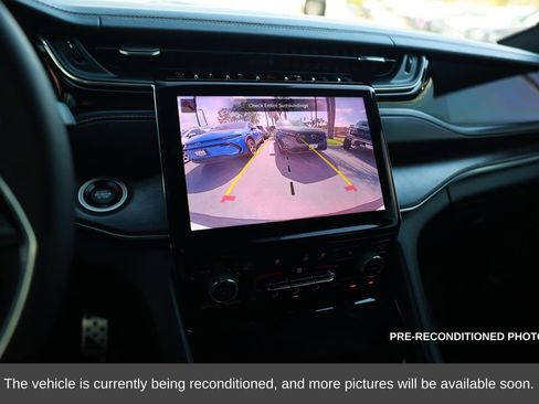 Used 2023 Jeep Grand Cherokee Overland w/ Rear Seat Video Group I image 23