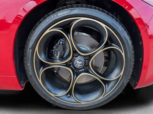 New 2025 Alfa Romeo Giulia Intensa w/ Driving Assist Package image 28