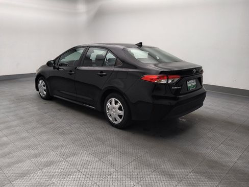 Used 2023 Toyota Corolla LE FWD image 3