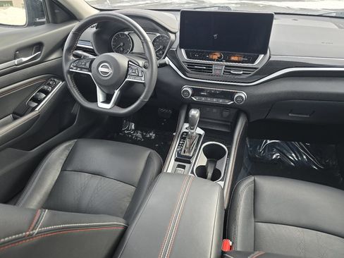 Used 2023 Nissan Altima 2.0 SR image 33