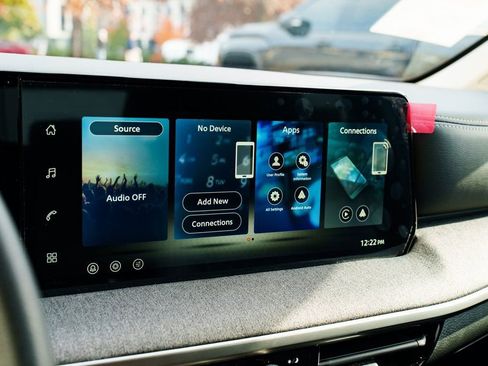 New 2026 Nissan Kicks SV w/ SV Premium Package image 12