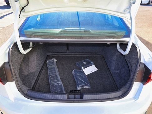 New 2026 Volkswagen Jetta SE image 10