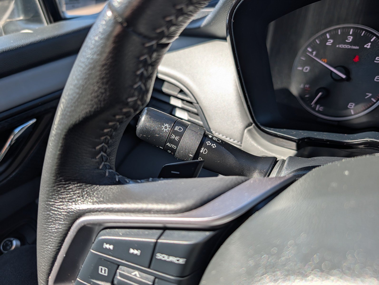 Used 2024 Subaru Outback Premium AWD/4WD image 27