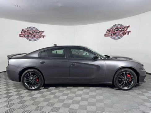Used 2019 Dodge Charger SXT w/ Driver Confidence Group AWD/4WD image 8