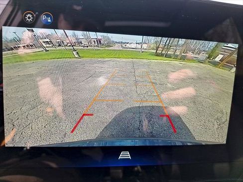 Used 2025 Chevrolet Equinox RS w/ Convenience Package III FWD image 15