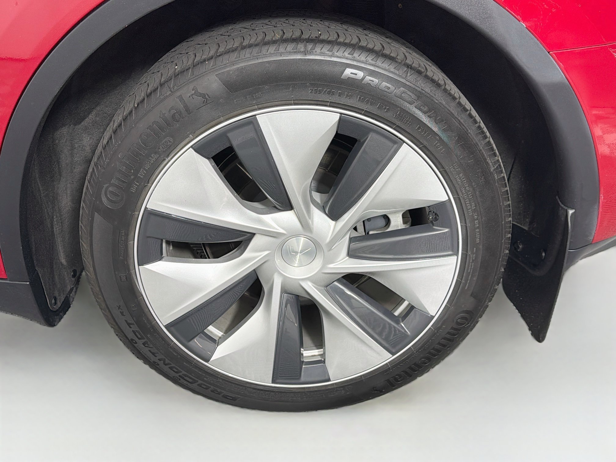 Used 2023 Tesla Model Y Long Range AWD/4WD image 11