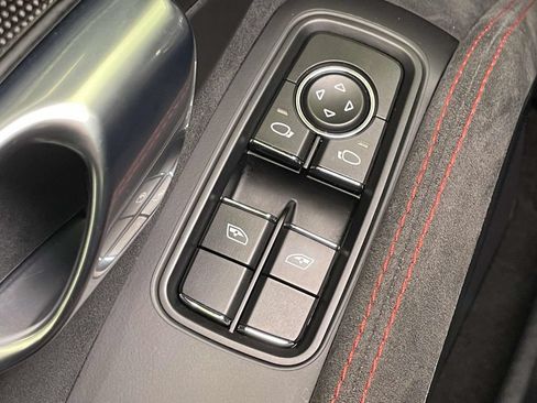 Certified 2019 Porsche 911 Targa 4 GTS AWD/4WD image 35