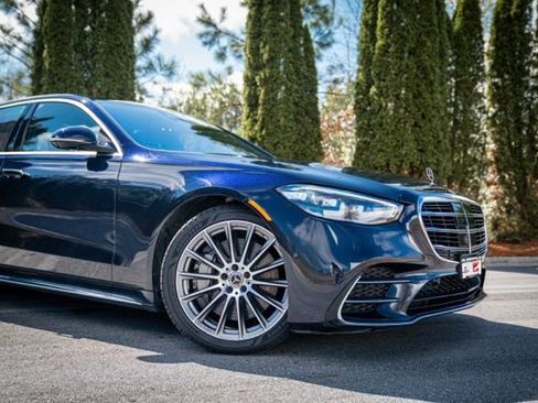 Used 2023 Mercedes-Benz S 500 4MATIC w/ AMG Line image 7