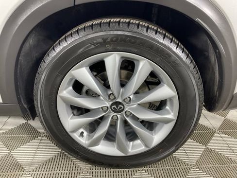 Used 2021 INFINITI QX50 Luxe FWD image 32